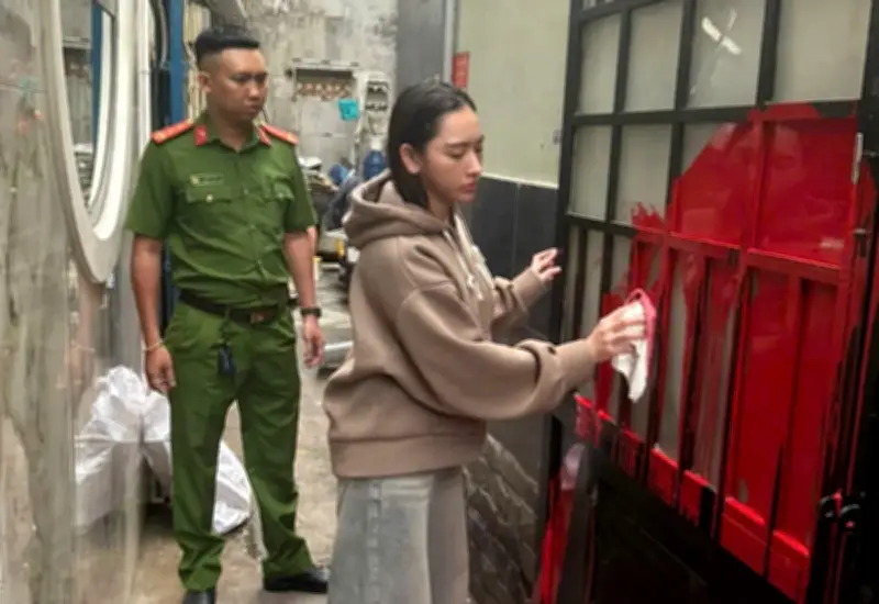 Cô gái trẻ tạt sơn trả thù người yêu cũ, gây thiệt hại hơn 22 triệu đồng