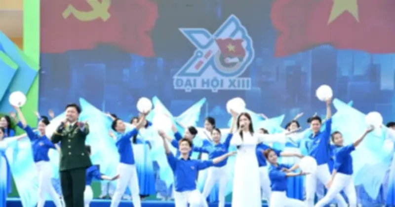 Ca khúc 'Áo xanh gọi tương lai' chính thức trở thành bài hát của Đại hội Đoàn XIII