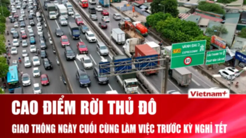 Cửa ngõ phía Nam Hà Nội ùn tắc nặng chiều 26 Tết, lực lượng chức năng phân luồng