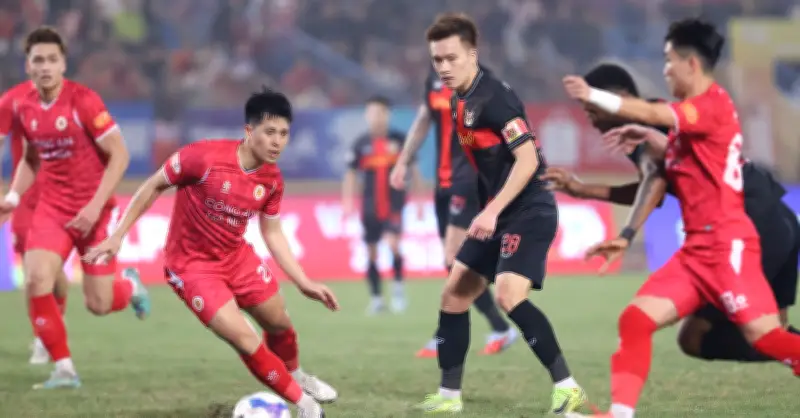 CAHN Dẫn Đầu Cuộc Đua Vô Địch V-League 2025/26, Ninh Bình Và Hà Nội FC Bám Sát