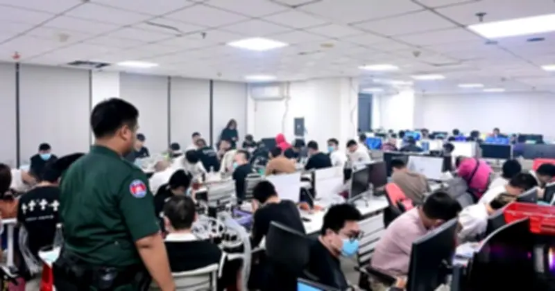 Campuchia Đột Kích Sòng Bạc, Bắt Hơn 800 Nghi Phạm Lừa Đảo Trực Tuyến