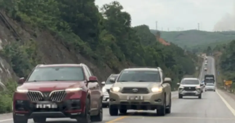 Cao tốc Cam Lộ - La Sơn: Làn xe ít, tốc độ cao, vi phạm tràn lan dịp cận Tết