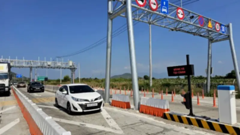 Cao tốc Phan Thiết-Dầu Giây và Vĩnh Hảo-Phan Thiết chính thức thu phí từ 1/3/2026