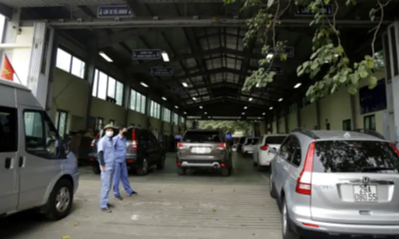 Từ 1/3, ôtô được cấp giấy chứng nhận kiểm định điện tử, bỏ tem dán từ 2027