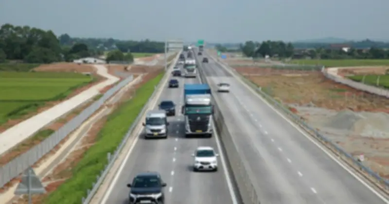 Cục Đường bộ Việt Nam điều chỉnh tốc độ cao tốc Bắc - Nam: Xe tải, xe khách giảm tốc