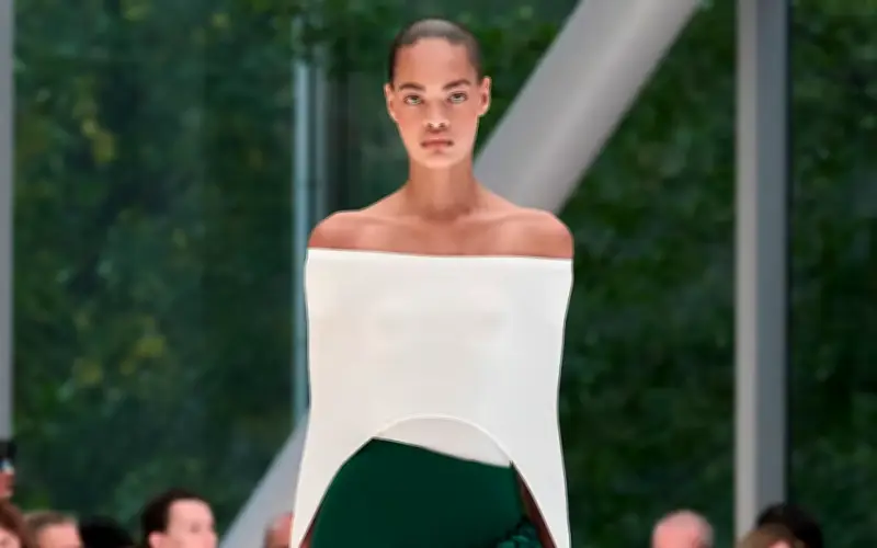 Các show diễn Xuân 2026: Nguồn cảm hứng trang phục vô tận cho ngày Tết