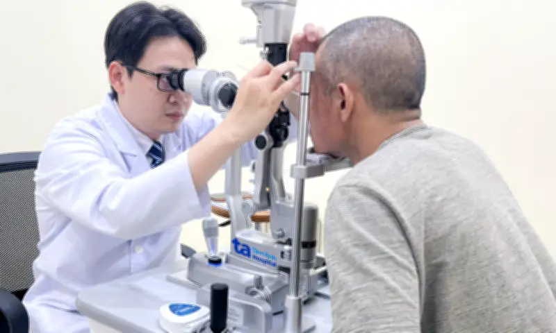 Cách xử trí dị vật trong mắt đúng cách để bảo vệ thị lực