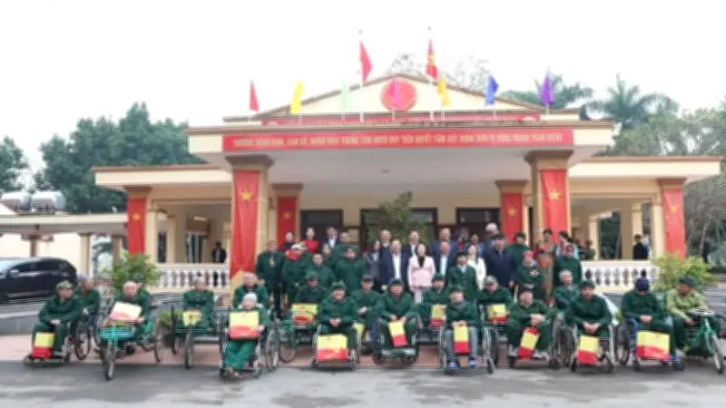 Lãnh đạo Trung ương thăm, chúc Tết và đánh giá cao thành tựu kinh tế-xã hội của Ninh Bình