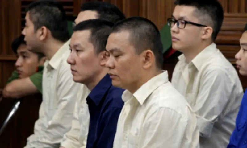 Chủ mưu vụ lừa đảo thẻ tín dụng TP HCM bị phạt 16 năm tù và bồi thường 24 tỷ đồng