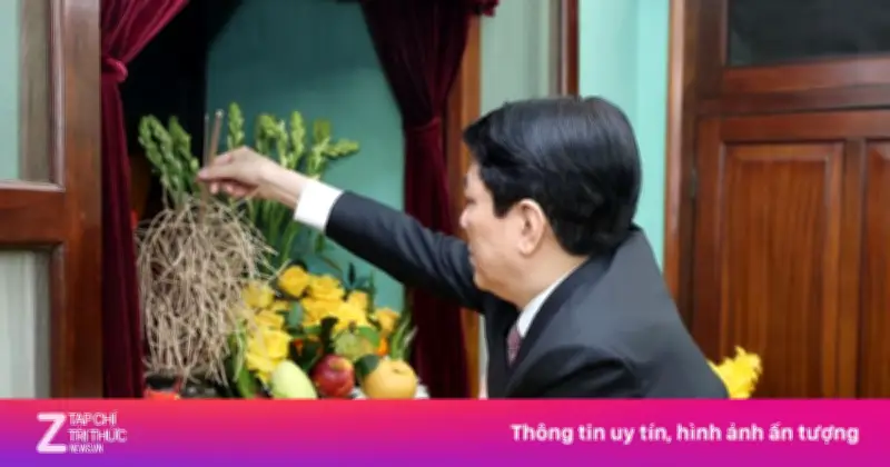 Chủ tịch nước Lương Cường dâng hương tưởng nhớ Chủ tịch Hồ Chí Minh tại Nhà 67