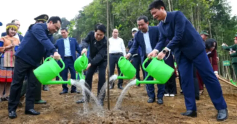 Chủ tịch nước Lương Cường phát động Tết trồng cây, lan tỏa trách nhiệm bảo vệ môi trường