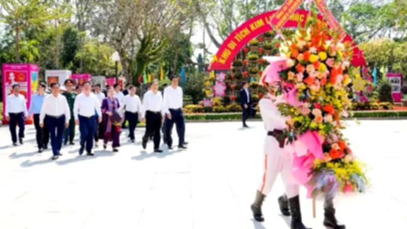 Chủ tịch Quốc hội Trần Thanh Mẫn dâng hương tưởng niệm Chủ tịch Hồ Chí Minh tại Kim Liên