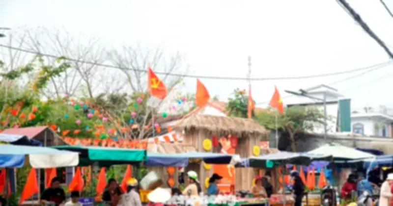 Chợ Tết Gia Lạc Huế: Nét văn hóa 200 năm hồi sinh với ý nghĩa 'thêm niềm vui'