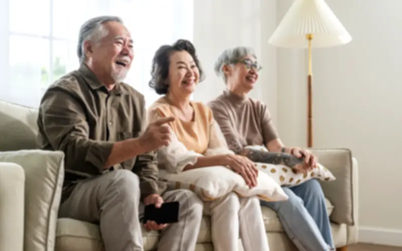 Cha Mẹ Trên 70 Tuổi Làm Được 5 Điều Này: Phúc Khí Lớn Cho Con Cháu