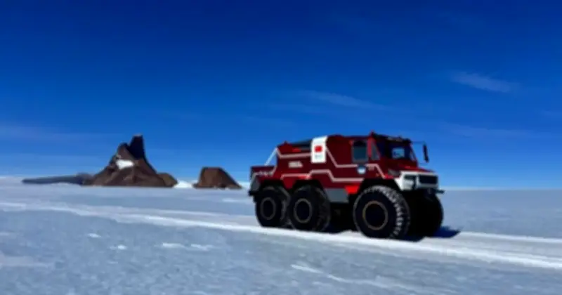 Trung Quốc tự sản xuất xe địa hình Nam Cực, vượt trội hơn các mẫu nhập khẩu