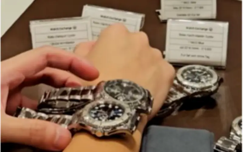 Công ty Trung Quốc Jereh gây sốc với thưởng Tết 'khủng': Xe hơi, Rolex, cổ phiếu