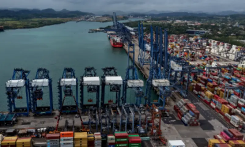 Giáo sư Trung Quốc đề xuất trừng phạt nghiêm khắc Panama sau vụ thu hồi cảng