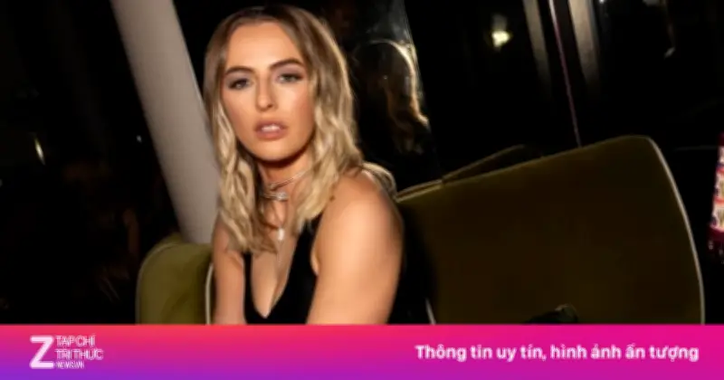 Chloe Kelly Tỏa Sáng Tại Tuần Lễ Thời Trang London Với Phong Cách Táo Bạo