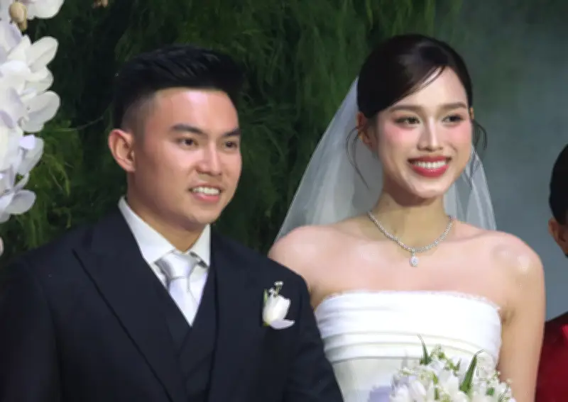 Chồng Hoa Hậu Đỗ Thị Hà Ứng Cử Đại Biểu HĐND Quảng Trị Nhiệm Kỳ Mới