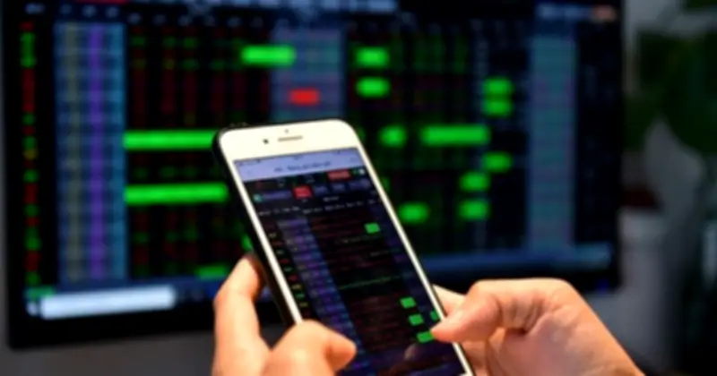 Chứng khoán Việt khép lại năm Ất Tỵ trong sắc xanh, VN-Index tăng 10 điểm