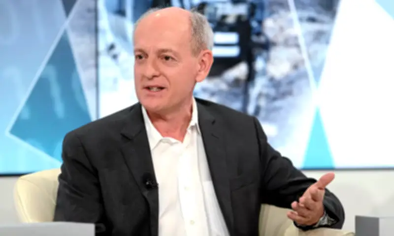 Chuyên gia Anh cảnh báo: Cuộc đua AI đe dọa an toàn nhân loại và nền văn minh