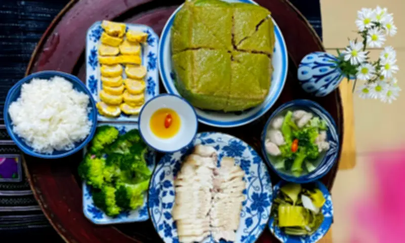 Chuyên gia dinh dưỡng chia sẻ mẹo ăn Tết khoa học để ổn định huyết áp và bảo vệ tim mạch