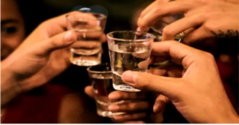 Chuyên gia dinh dưỡng cảnh báo: Không có 'mẹo' uống rượu bia an toàn tuyệt đối