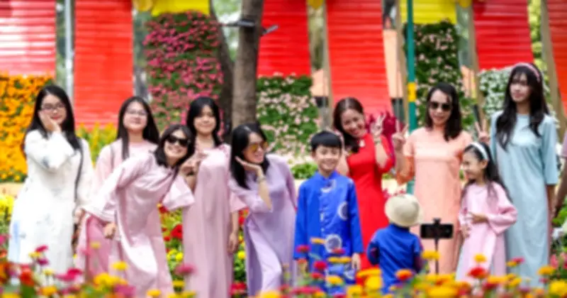 Chuyên gia gợi ý 30 câu chúc Tết Bính Ngọ 2026 bằng tiếng Anh độc đáo