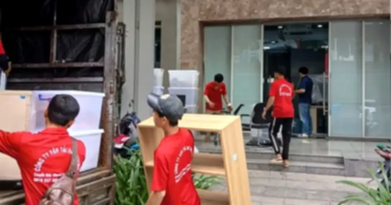 Chuyển Nhà 247: Minh Bạch Giá Cả, Chuyên Nghiệp Dịch Vụ Tại TP.HCM