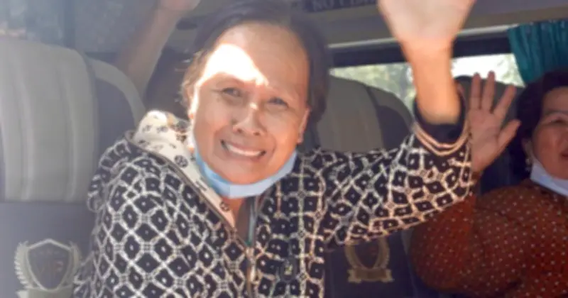 Chuyến xe 0 đồng đưa bệnh nhân ung thư nghèo về quê đón Tết Bính Ngọ 2026