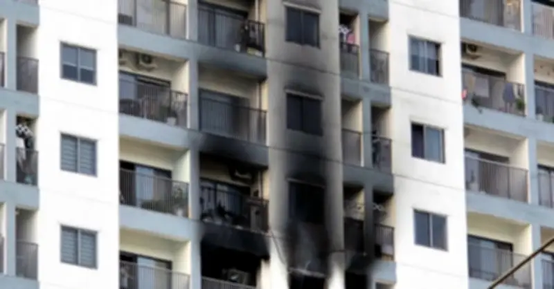 Cháy chung cư ở phường Nha Trang, 2 người tử vong trong đêm