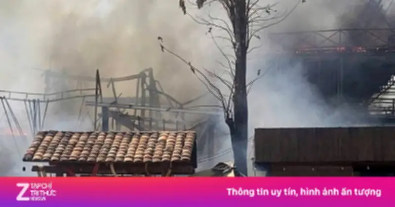 Cháy lớn thiêu rụi quán cà phê mùng 6 Tết tại TP.HCM, nhiều tài sản hư hỏng nặng