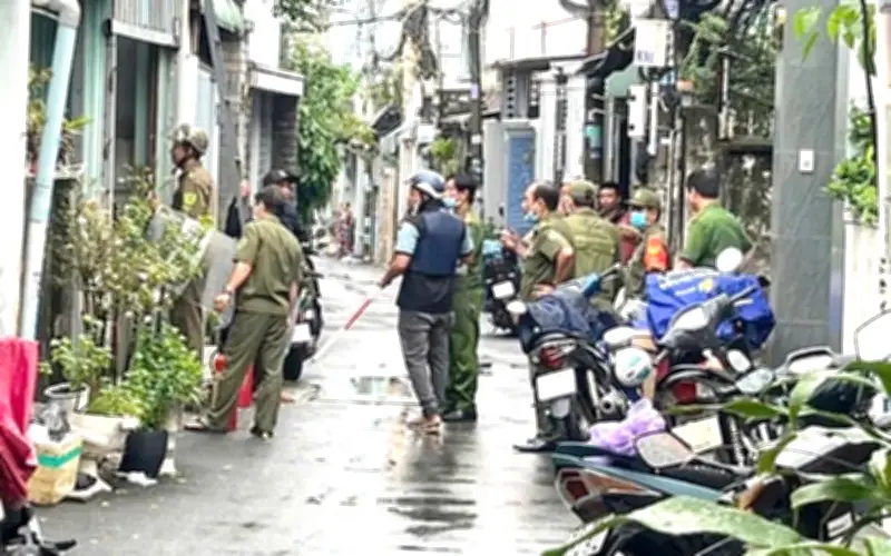 Tết Văn Minh: Tiếng Hát Karaoke Và Quyền Được Yên Tĩnh Trong Khu Dân Cư