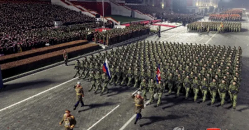 Cận cảnh cuộc diễu binh chào mừng thành công Đại hội tại Triều Tiên