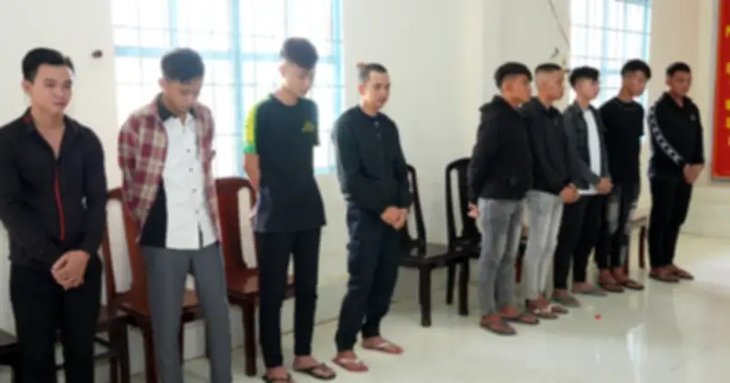 Cần Thơ: Khởi tố 10 bị can gây rối trật tự công cộng sau vụ chém nhau bằng dao sát thương cao