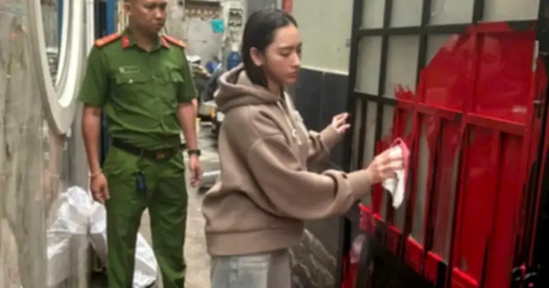 Công an bắt tạm giam nghi phạm tạt sơn nhà người yêu cũ ở Bình Thạnh