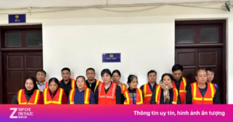 Công an Hà Nội triệt phá sới bạc trên thuyền giữa sông Hồng, thu giữ gần 100 triệu đồng