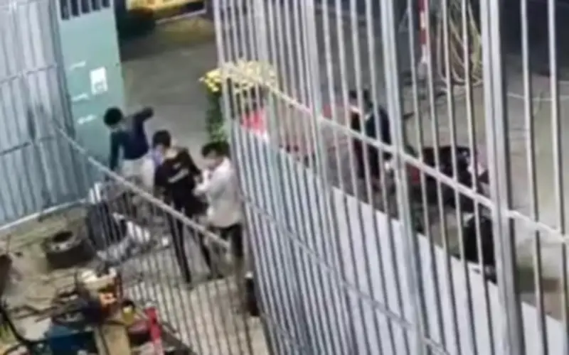 Công An TP.HCM Truy Bắt Nhanh Nhóm 8 Thanh Niên Cướp Tài Sản, Chém Người