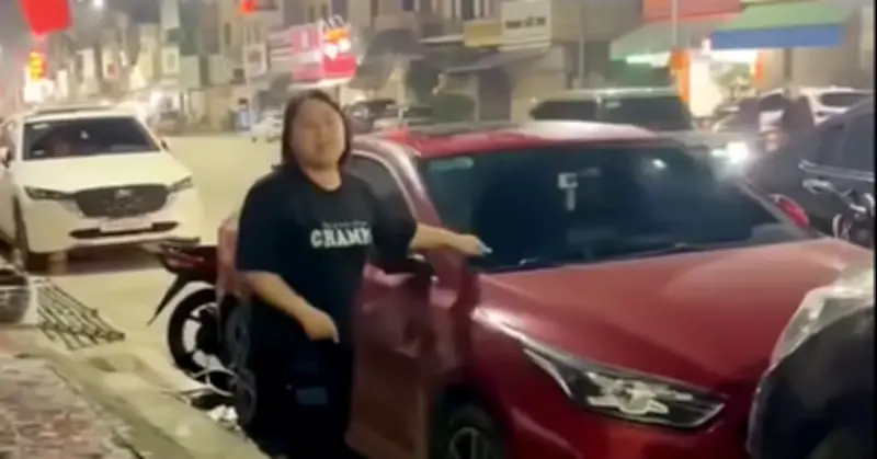 Công an triệu tập người khóa ô tô vì mâu thuẫn đỗ xe ở Hải Phòng