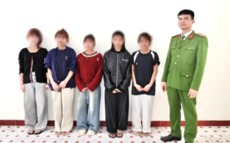 Công An Tuyên Quang Ngăn Chặn Thành Công 5 Học Sinh Bị Dụ Dỗ Đi Làm Thuê