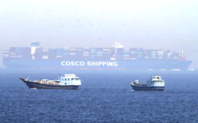 Căng Thẳng Iran Đẩy Giá Dầu Tăng Mạnh, Eo Biển Hormuz Trở Thành Tâm Điểm