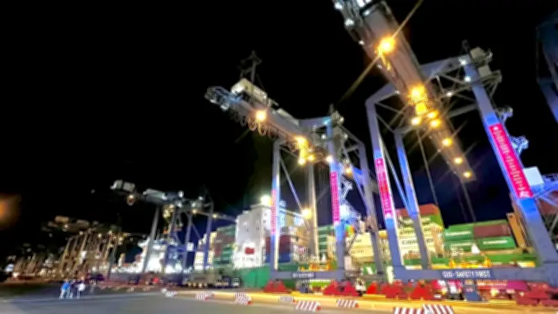 Cảng Tân Cảng-Cát Lái hoạt động hết công suất dịp Tết Bính Ngọ 2026