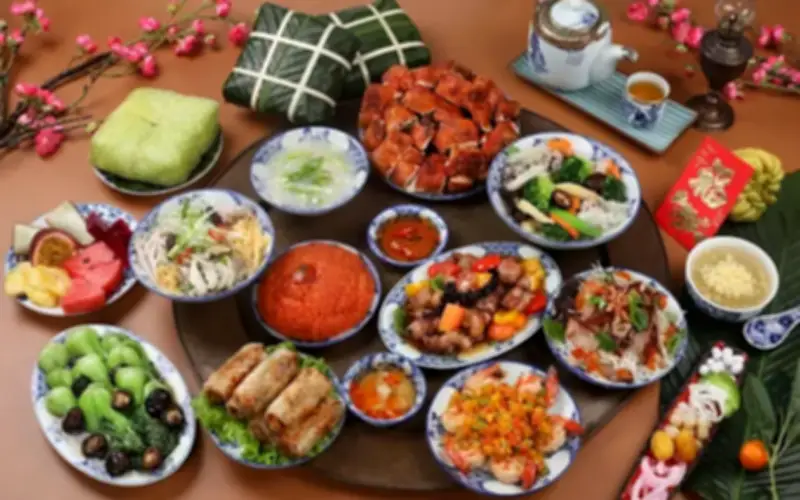 Cảnh báo nguy cơ ngộ độc từ thói quen hâm nóng thức ăn nhiều lần dịp Tết