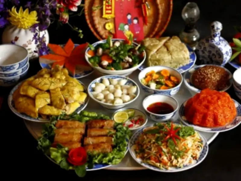 Cảnh báo từ chuyên gia: Thực phẩm muối ngày Tết - 'Sát thủ' thầm lặng với tim mạch và huyết áp