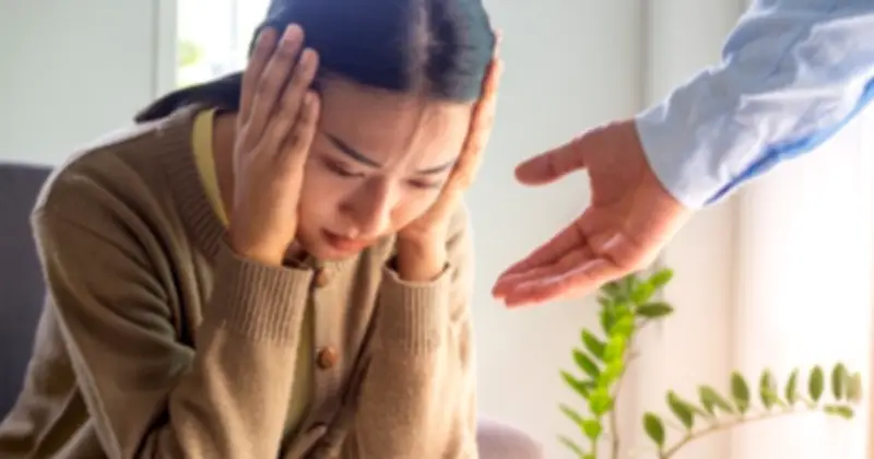 Cảnh báo đột quỵ dịp Tết: Dấu hiệu sớm nhiều người bỏ qua, chuyên gia chỉ cách xử lý