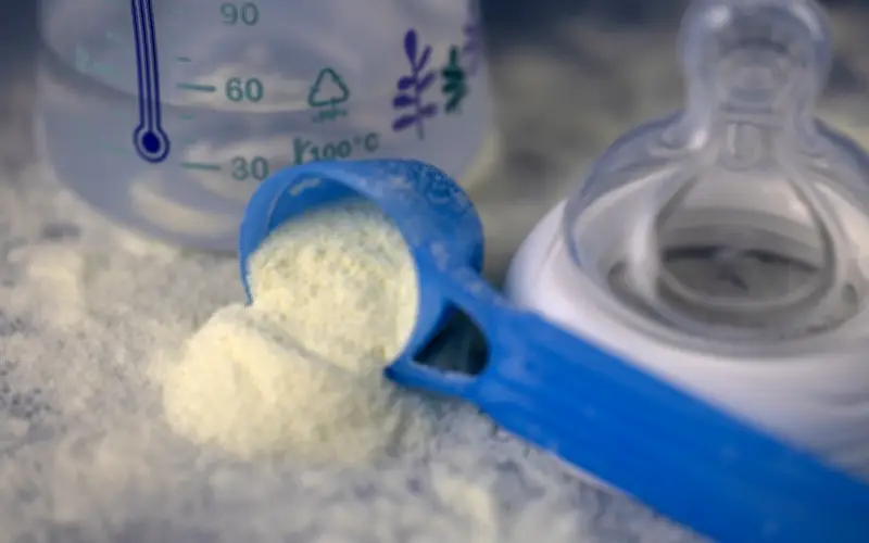 Cảnh báo toàn cầu: Sữa công thức nhiễm độc cereulide, Trung Quốc yêu cầu xét nghiệm khẩn