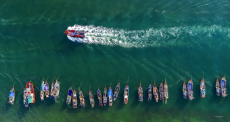 Cảnh sắc ba miền đất nước Việt Nam nhìn từ trên cao qua ống kính