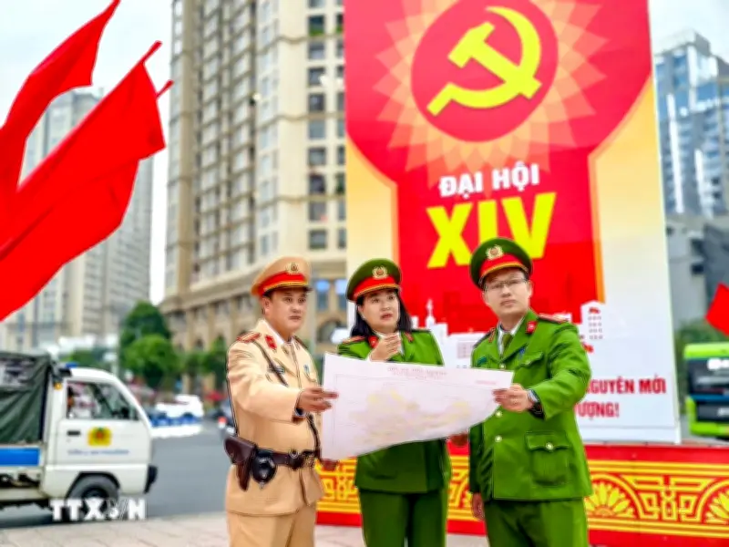 Cảnh sát giao thông Thủ đô: 80 năm vì nhân dân phục vụ