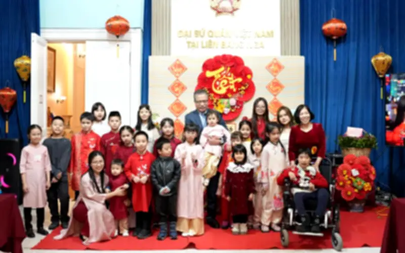 Cănếp nhỏ nơi xứ người: Giữ hồn Tết Việt giữa trời tuyết và nắng California