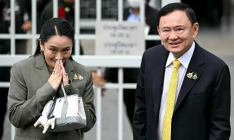Con gái khuyên ông Thaksin dừng hoạt động chính trị sau khi được ân xá